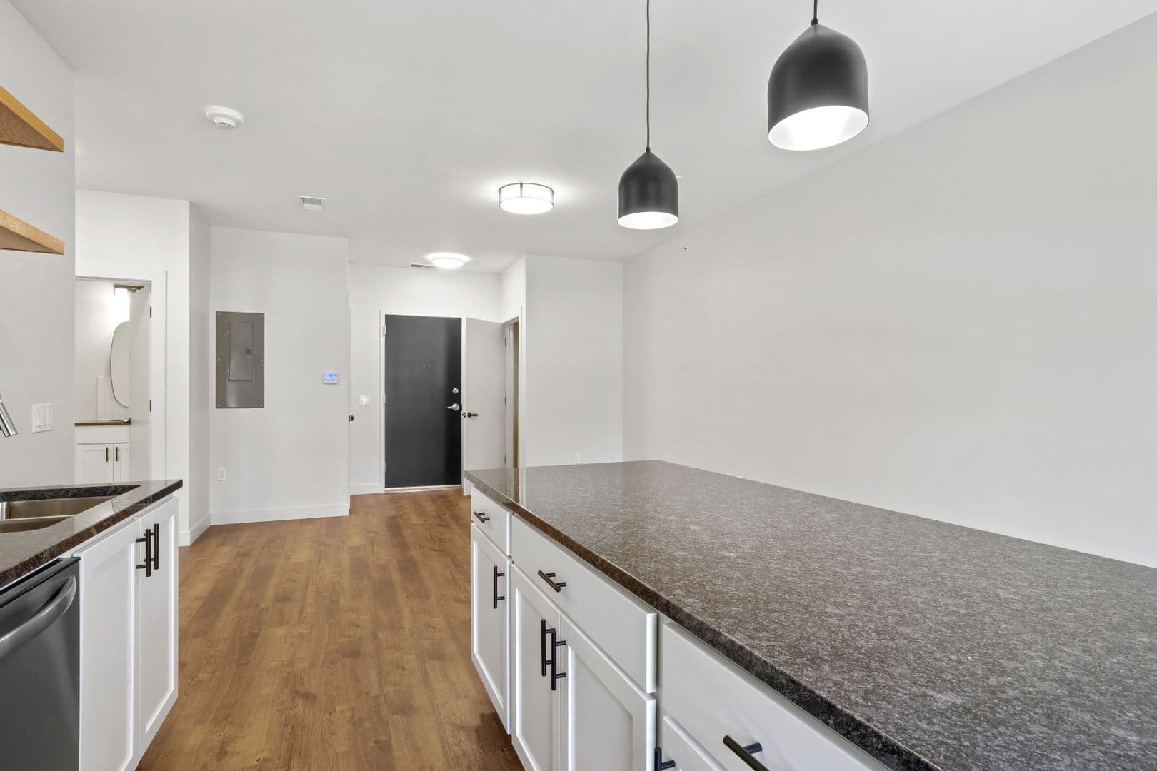 Omaha Apartment: 3306 Jones St
