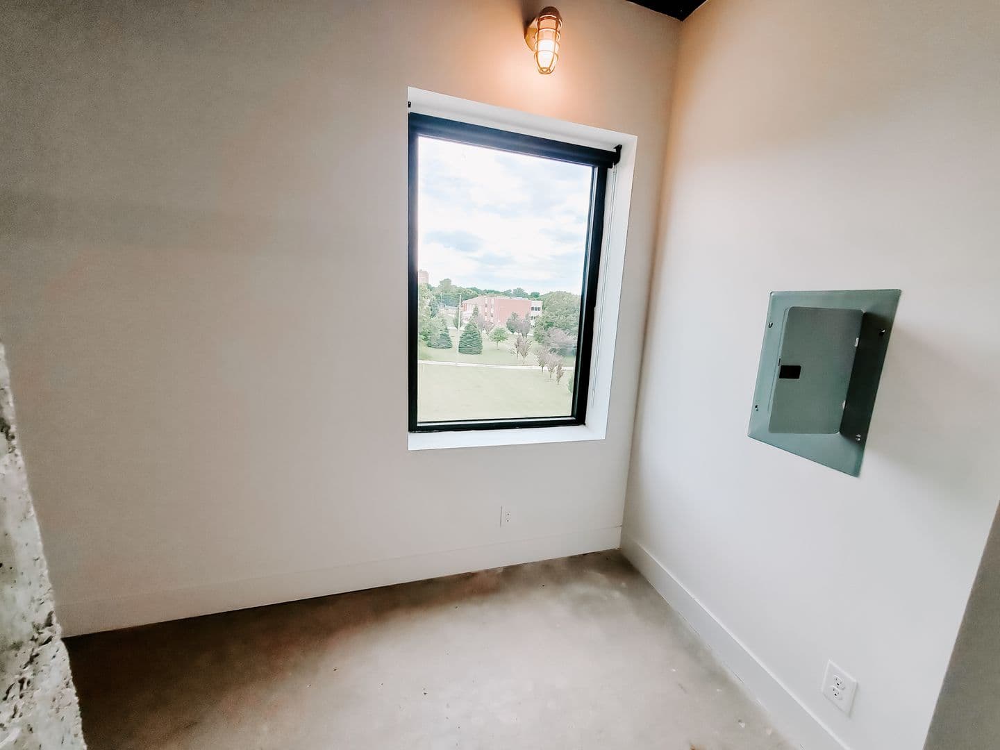 Omaha Apartment: 1311 S 9th St