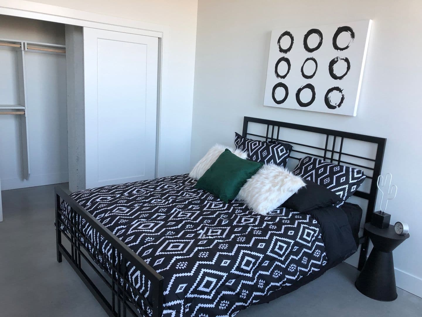 Omaha Apartment: 1311 S 9th St