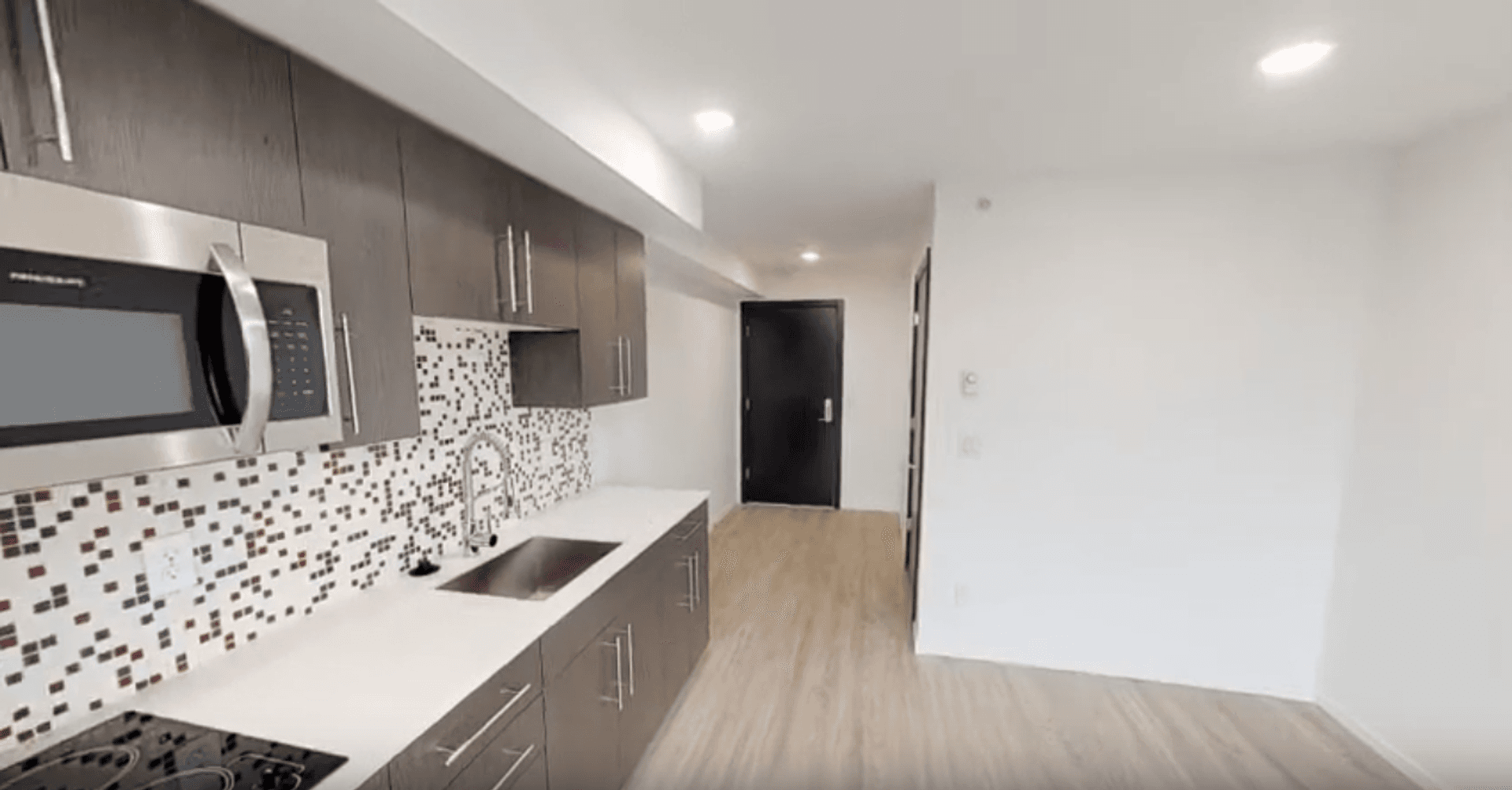 Seattle Apartment: 5512 17th Ave NW
