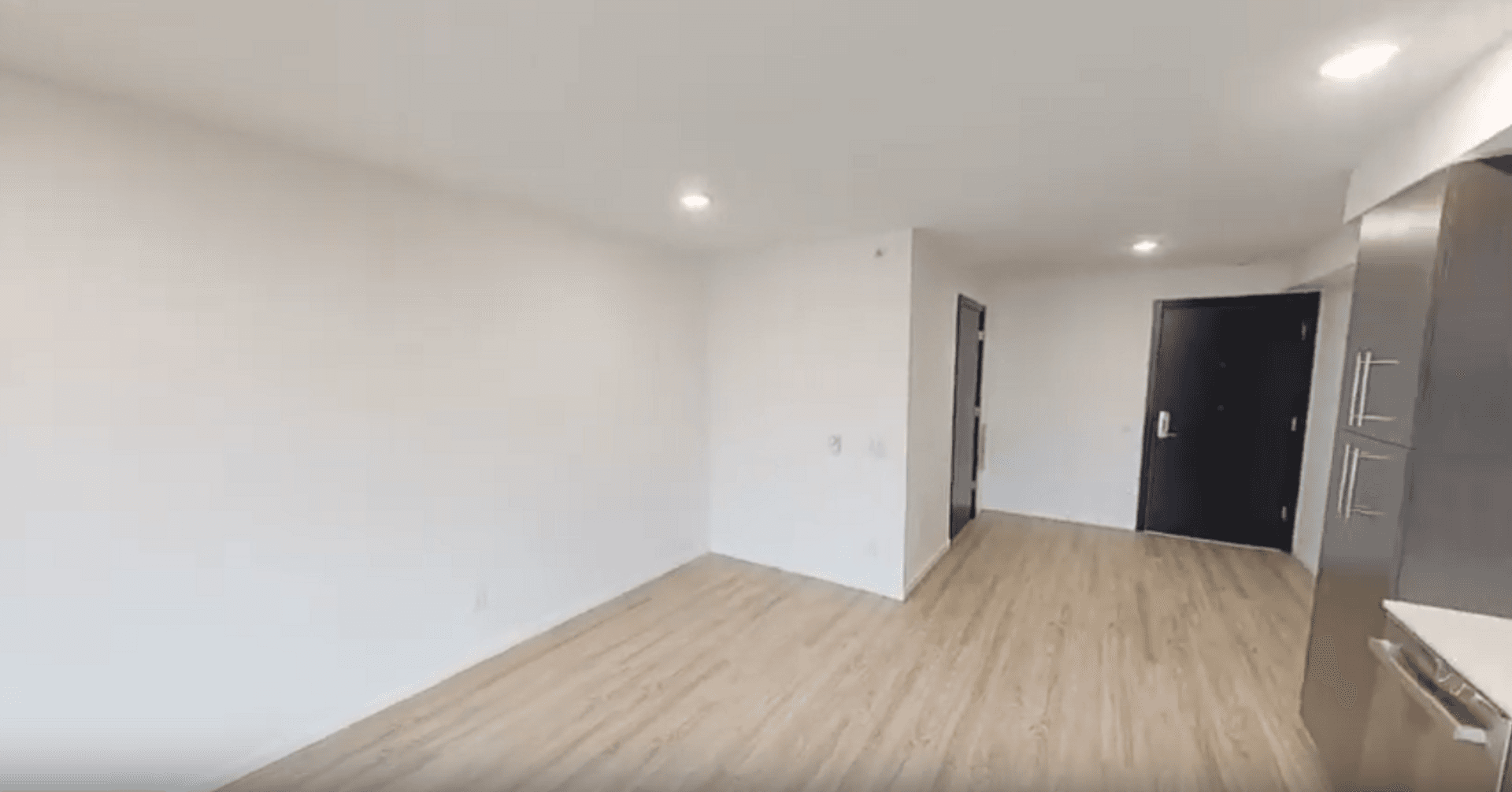 Seattle Apartment: 5512 17th Ave NW