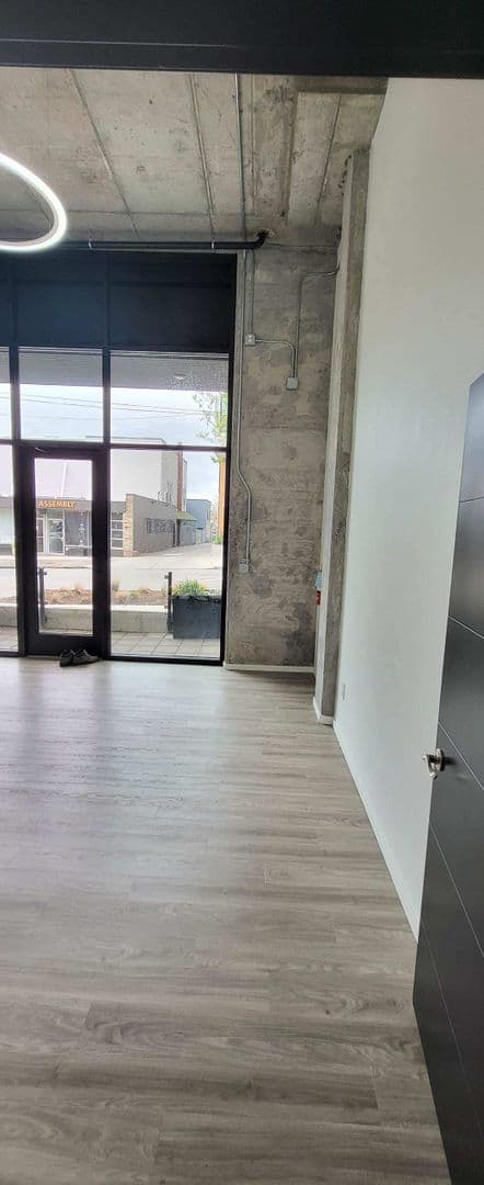 Seattle Apartment: 5512 17th Ave NW