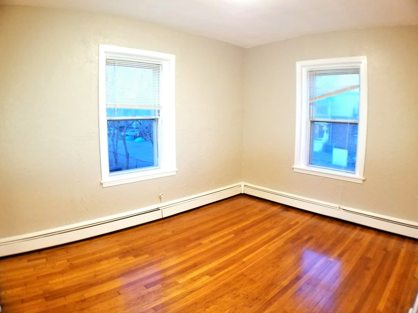 Lynn Apartment: 167 North Common St.