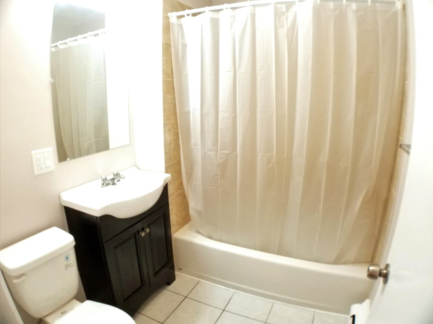 Lynn Apartment: 167 North Common St.