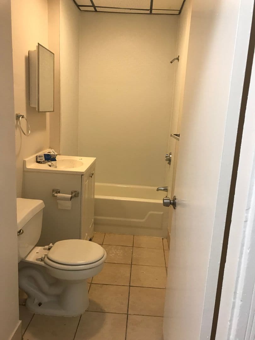 Lynn Apartment: 116-124A Central Ave