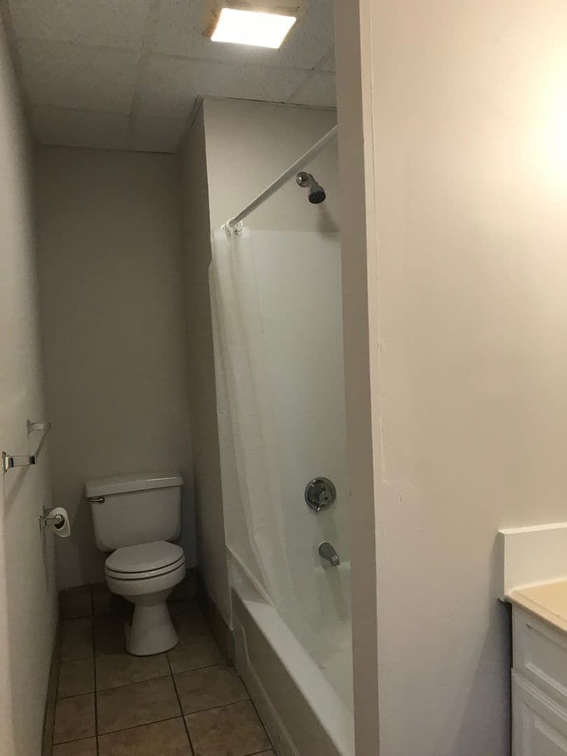 Lynn Apartment: 116-124A Central Ave
