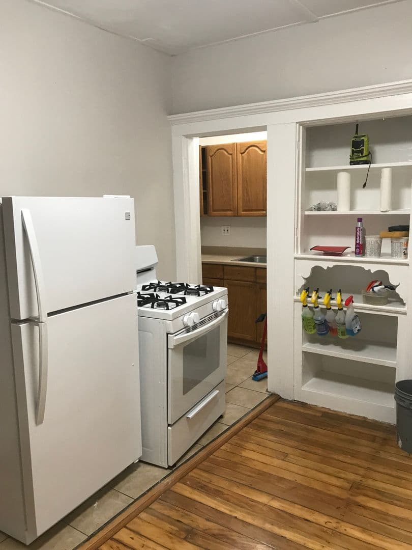 Lynn Apartment: 116-124A Central Ave