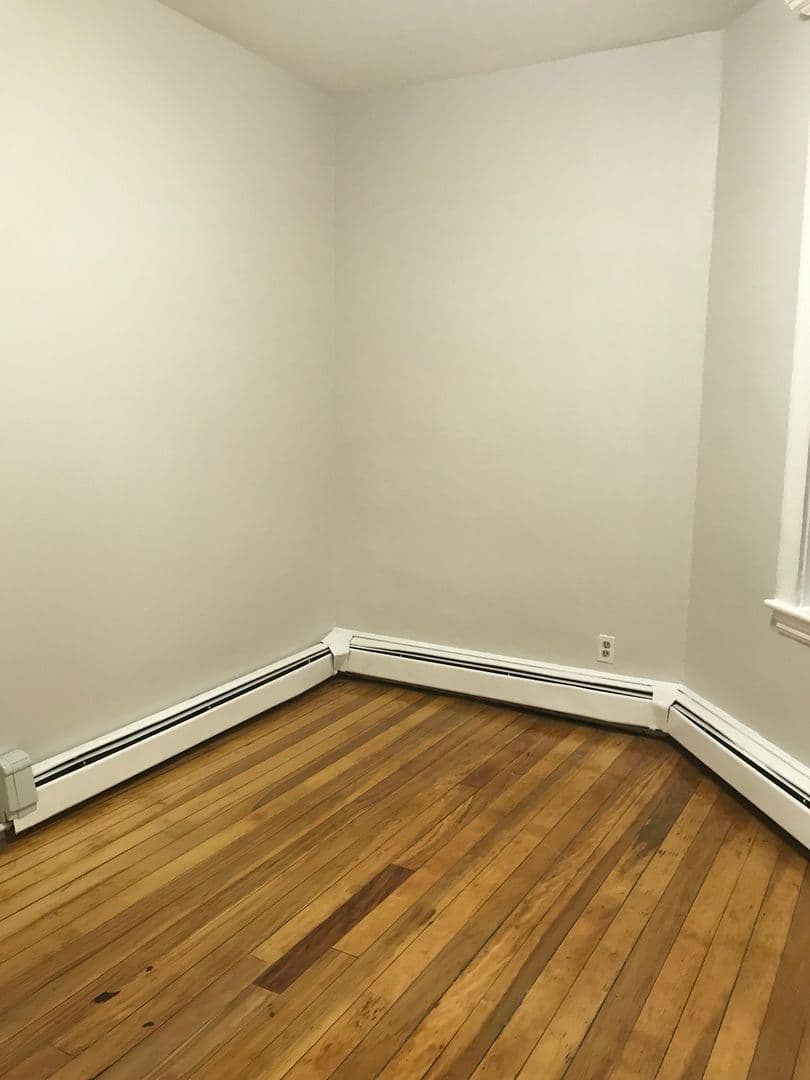 Lynn Apartment: 116-124A Central Ave