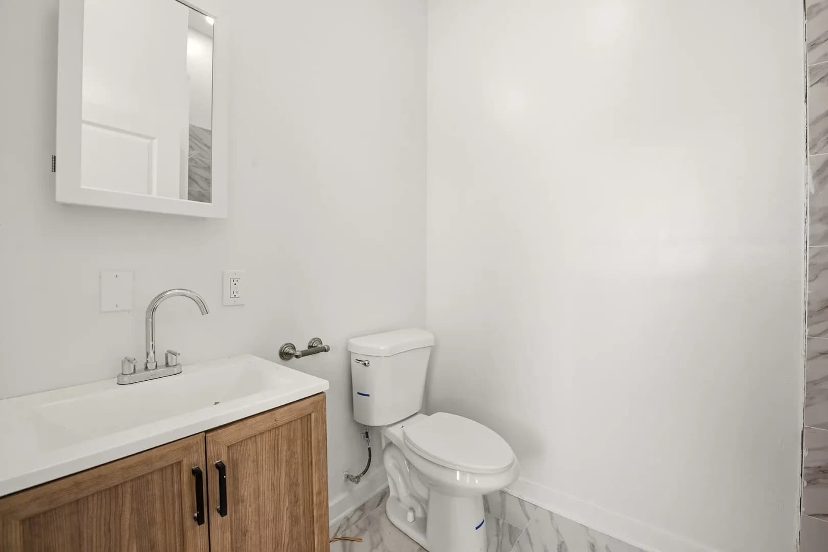 Philadelphia Apartment: 6012 RIdge Ave.