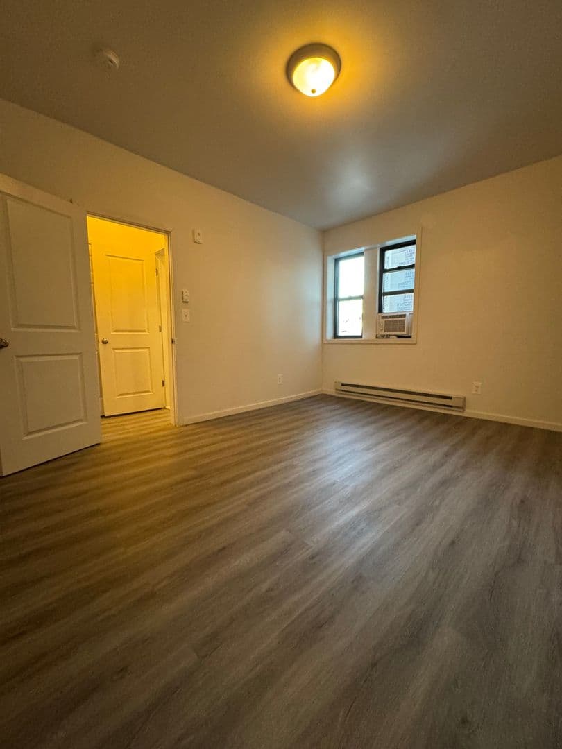 Philadelphia Apartment: 6751 N 13th St