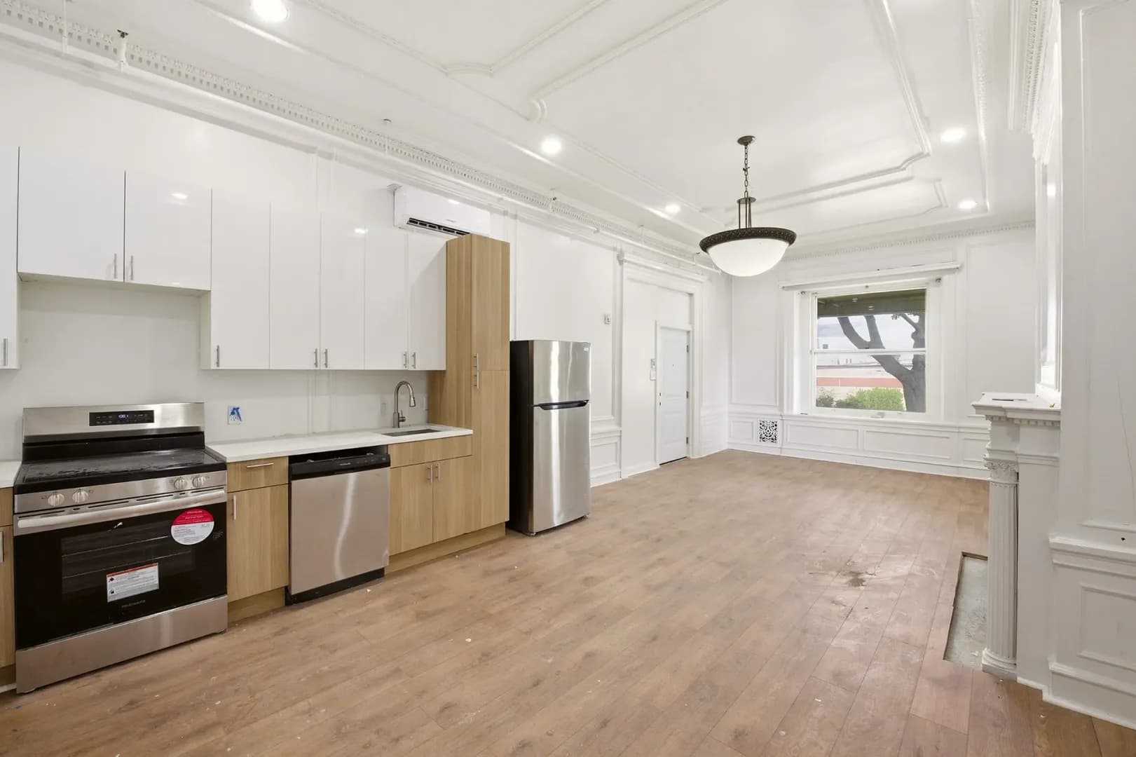 Philadelphia Apartment: 6012 RIdge Ave.