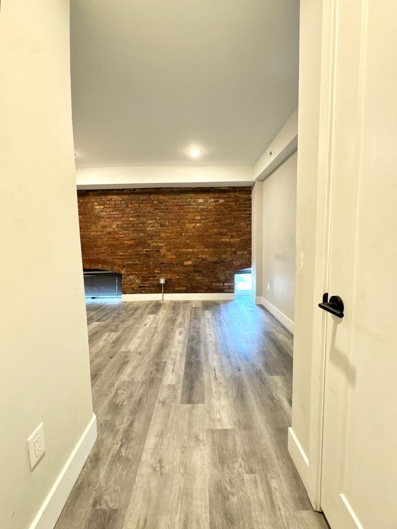 Philadelphia Apartment: 1732 N 22nd St