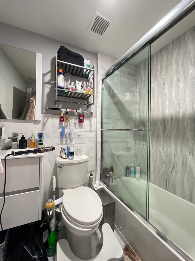 Philadelphia Apartment: 300 Richmond Street