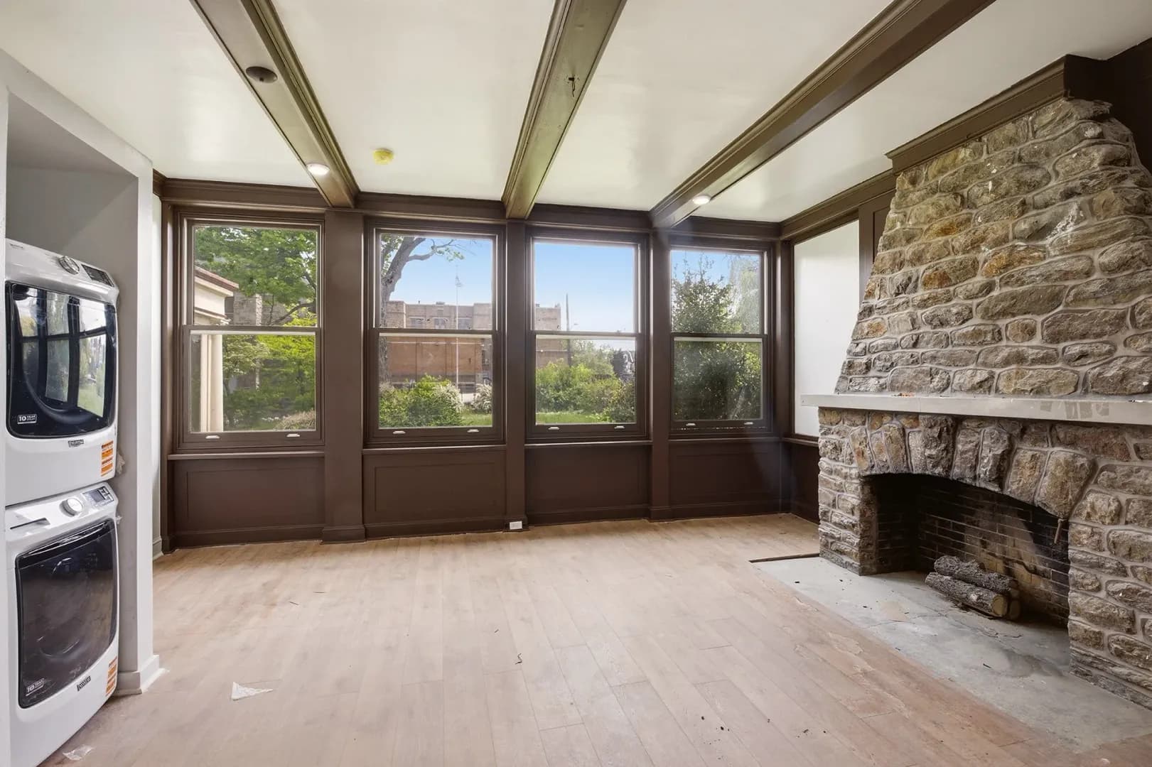 Philadelphia Apartment: 6012 RIdge Ave.