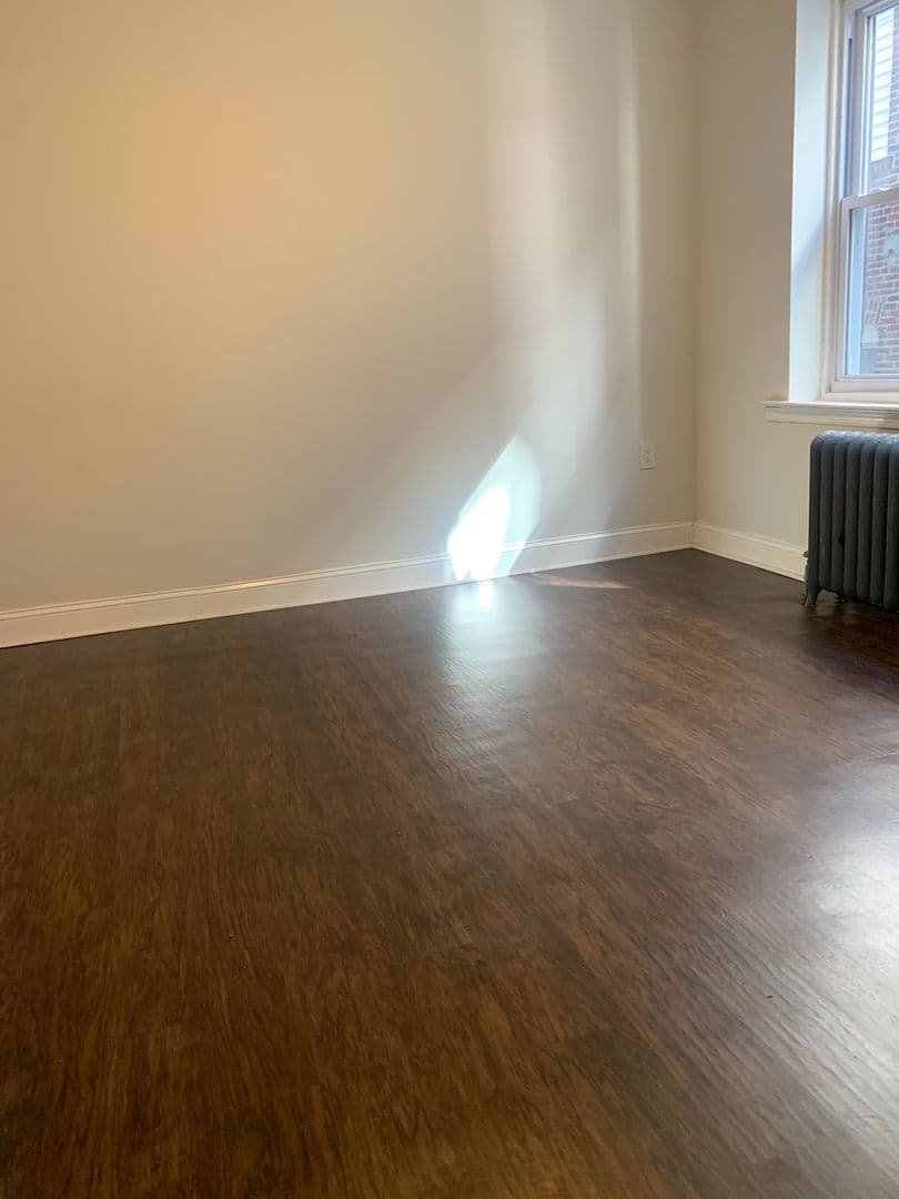 Philadelphia Apartment: 4844 Walnut Street