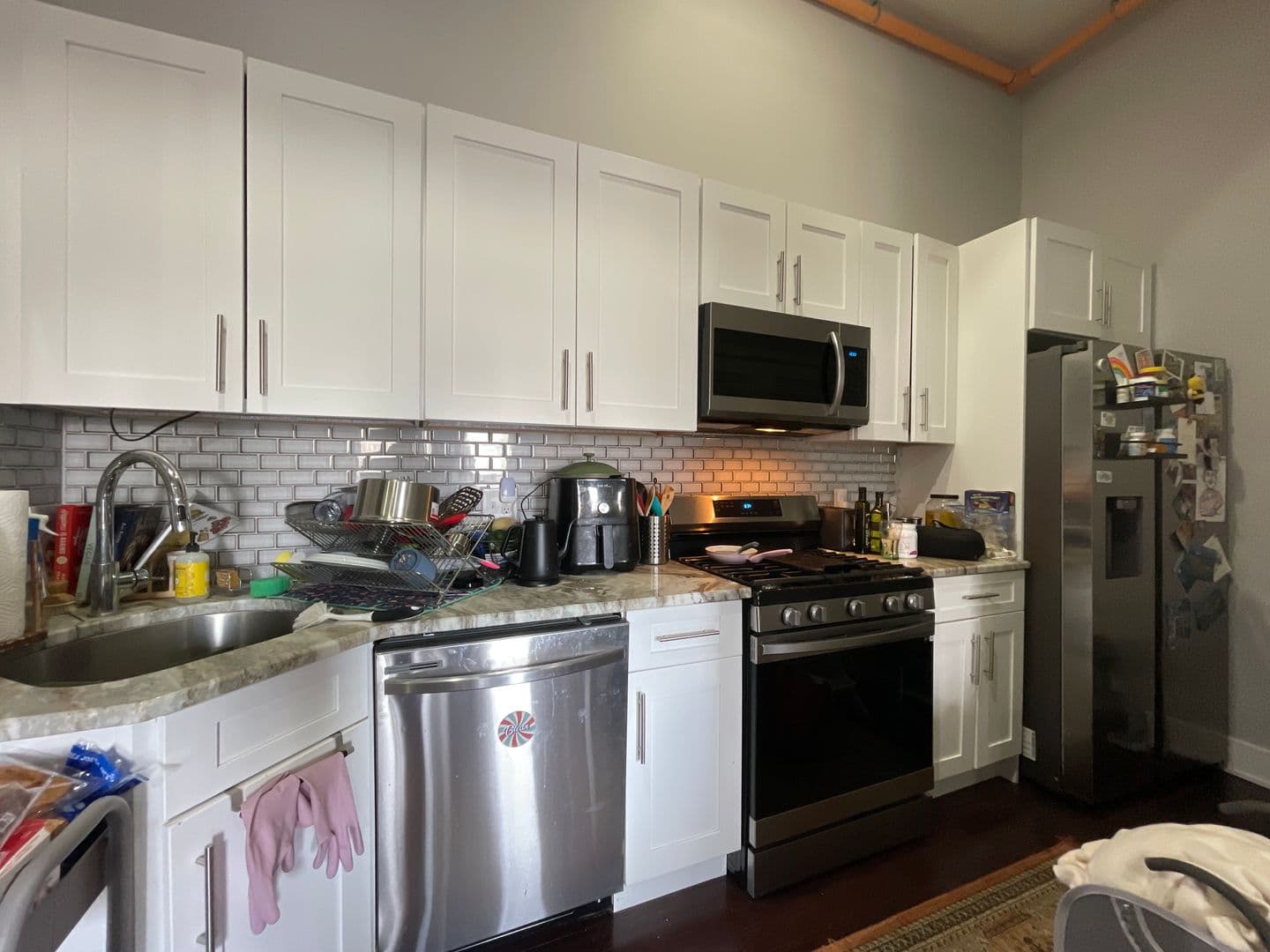 Philadelphia Apartment: 300 Richmond Street