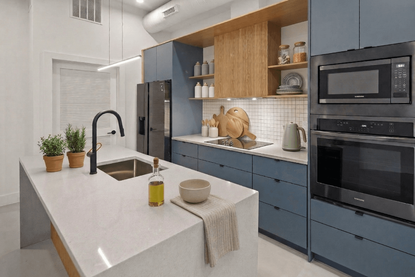 Philadelphia Apartment: 2201 Frankford Ave.
