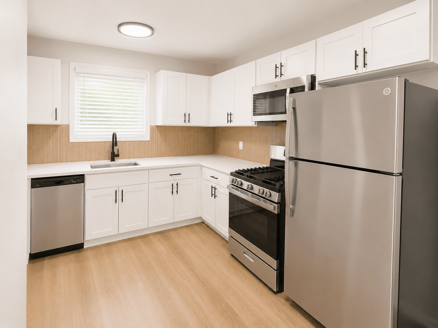 West Deptford Apartment: 601 W Tatum Street