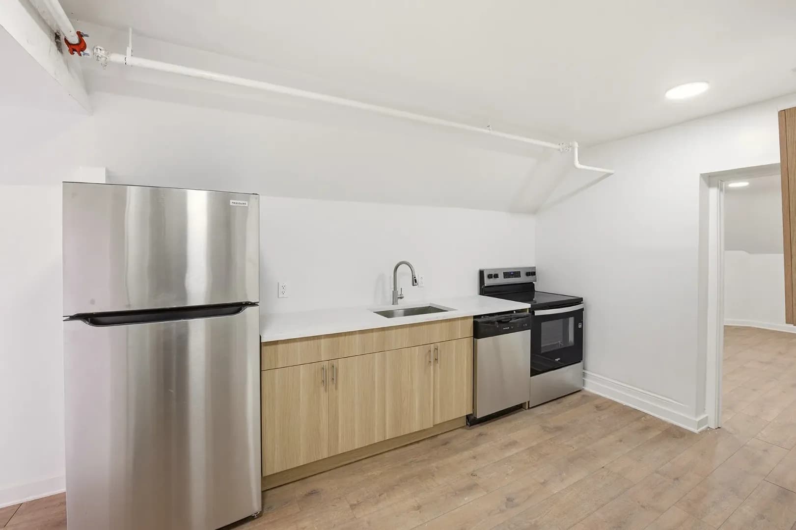Philadelphia Apartment: 6012 RIdge Ave.