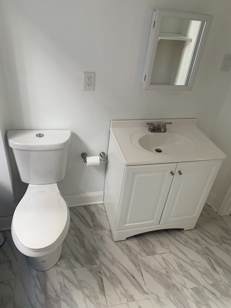 Philadelphia Apartment: 4844 Walnut Street