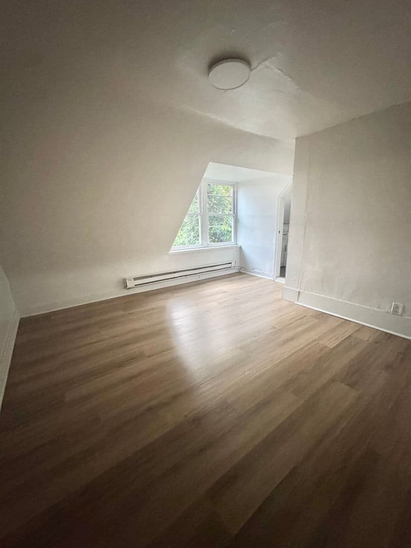 Philadelphia Apartment: 4908 Germantown Ave.