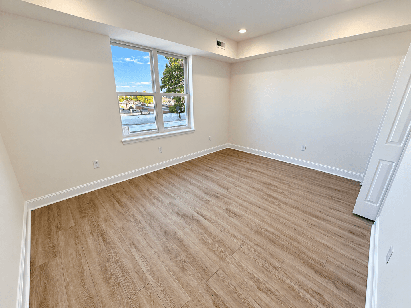 Philadelphia Apartment: 2331-33 N 33rd St.