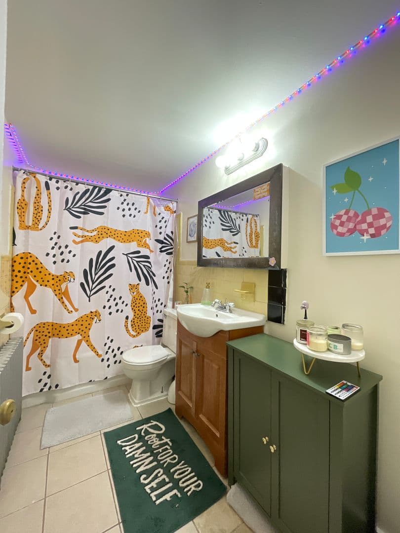 Philadelphia Apartment: 325 Pine Street