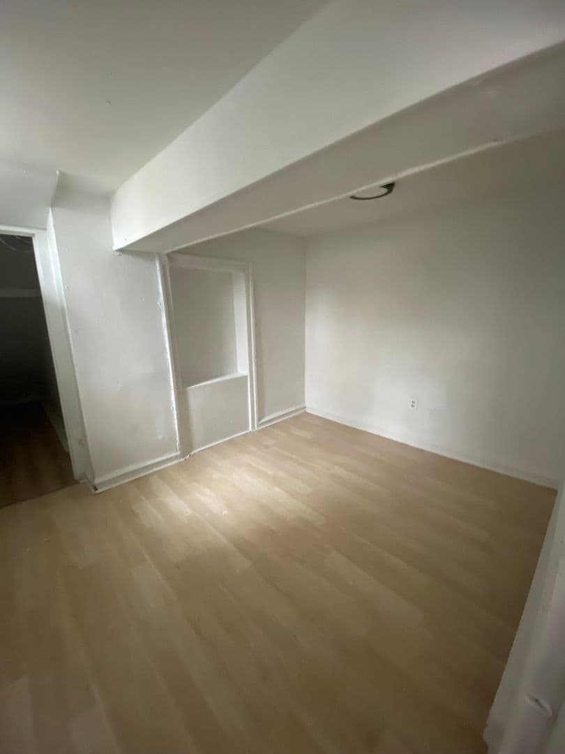 Philadelphia Apartment: 4908 Germantown Ave.