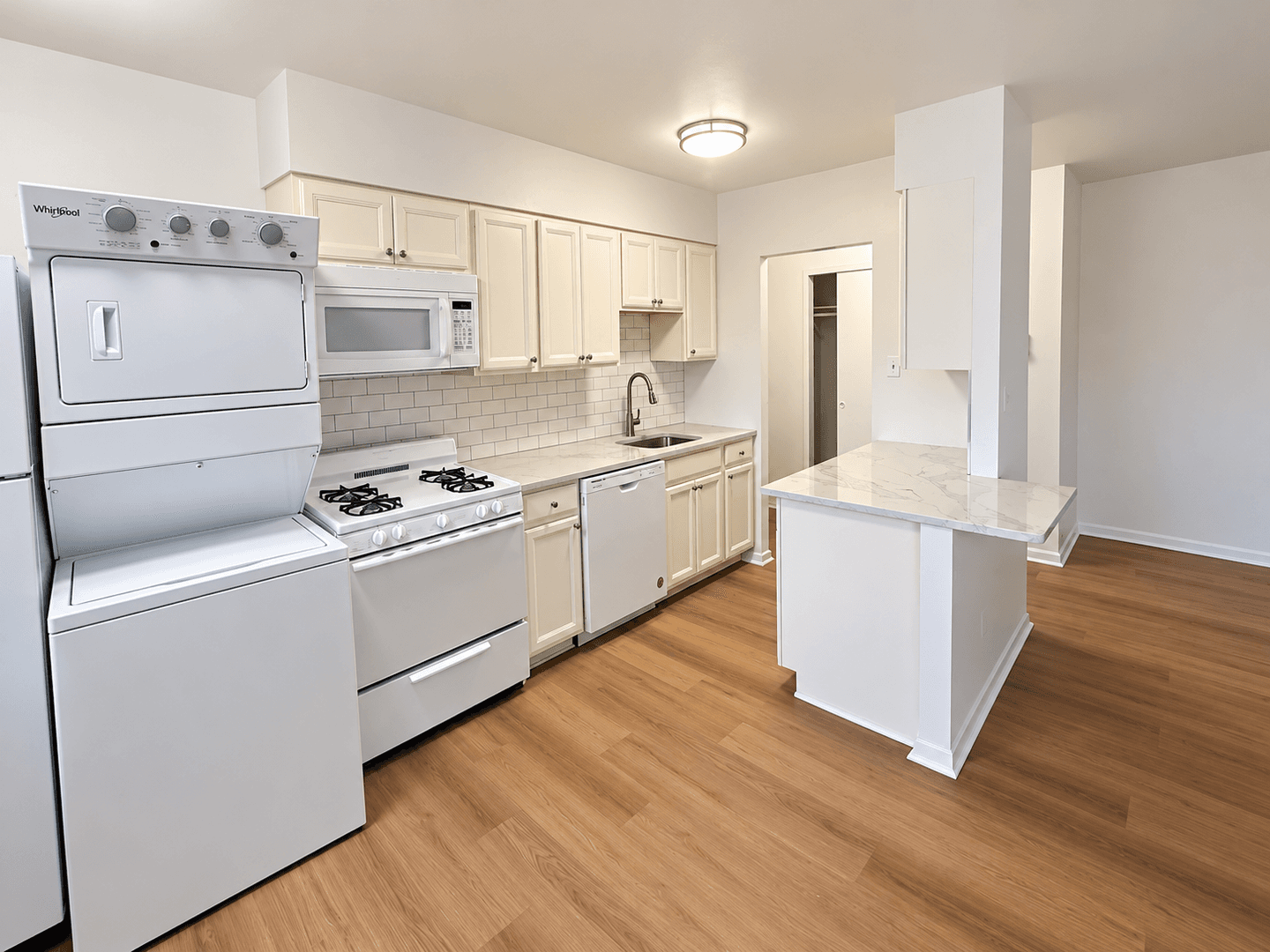 Pottstown Apartment: 60 Moser Rd