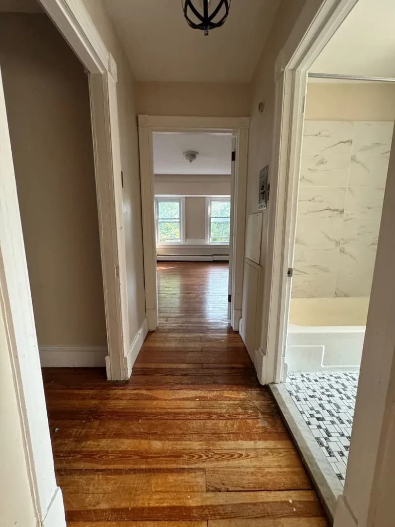 Philadelphia Apartment: 7300 Boyer Street