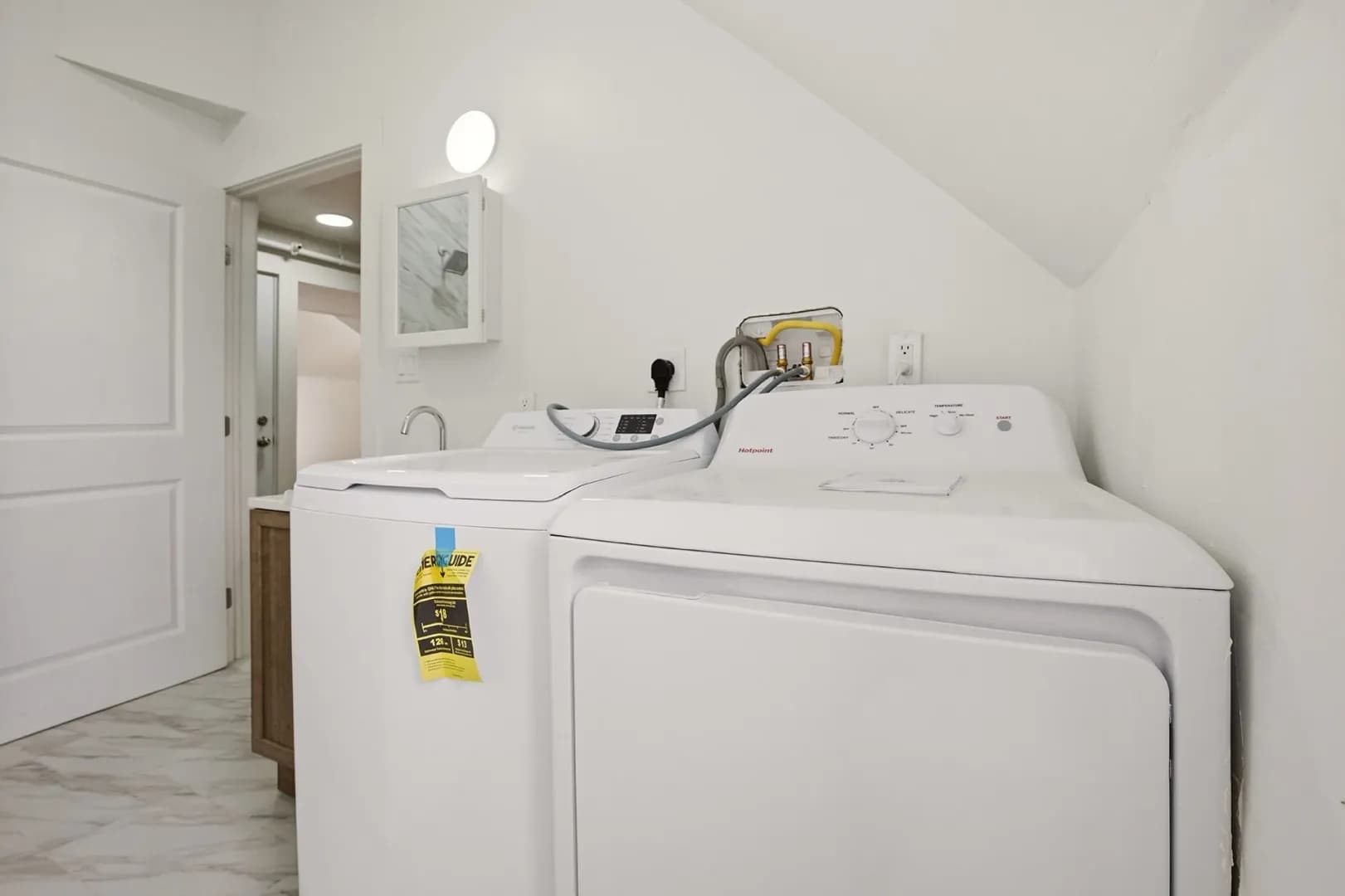 Philadelphia Apartment: 6012 RIdge Ave.