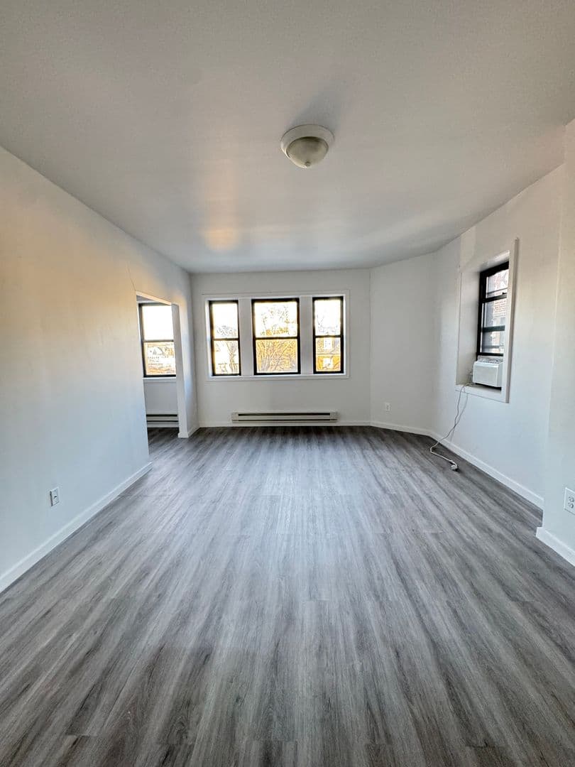 Philadelphia Apartment: 6751 N 13th St