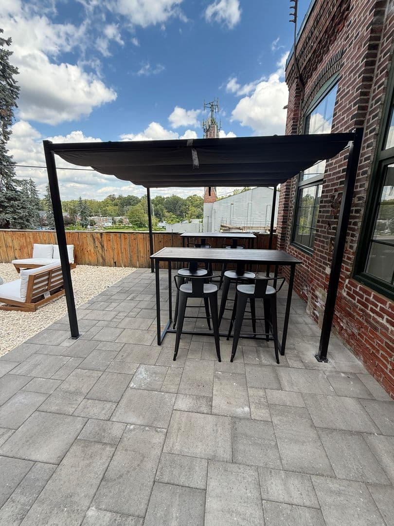Clifton Heights Apartment: 500 E Broadway