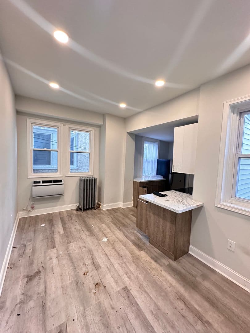 Phialdelphia Apartment: 4931 Walnut Street