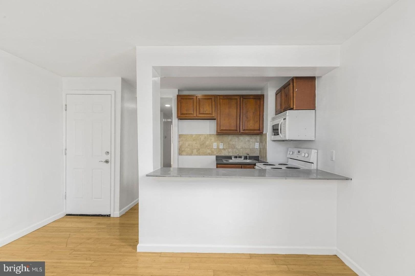Philadelphia Apartment: 5019 Walnut Street