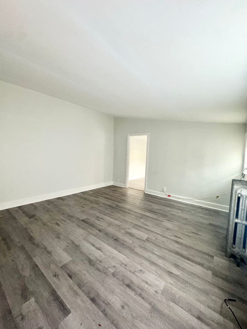 Wilmington Apartment: 515 N. West St.