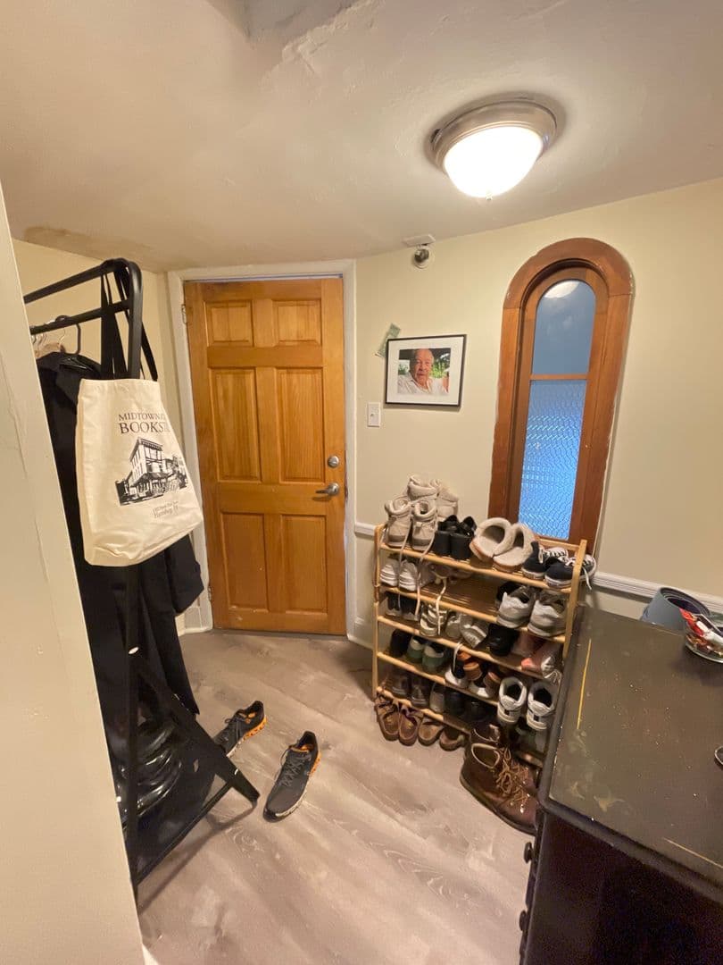 Philadelphia Apartment: 325 Pine Street