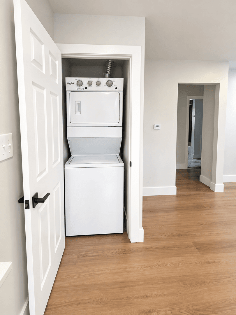 Quakertown Apartment: 164 Park Avenue