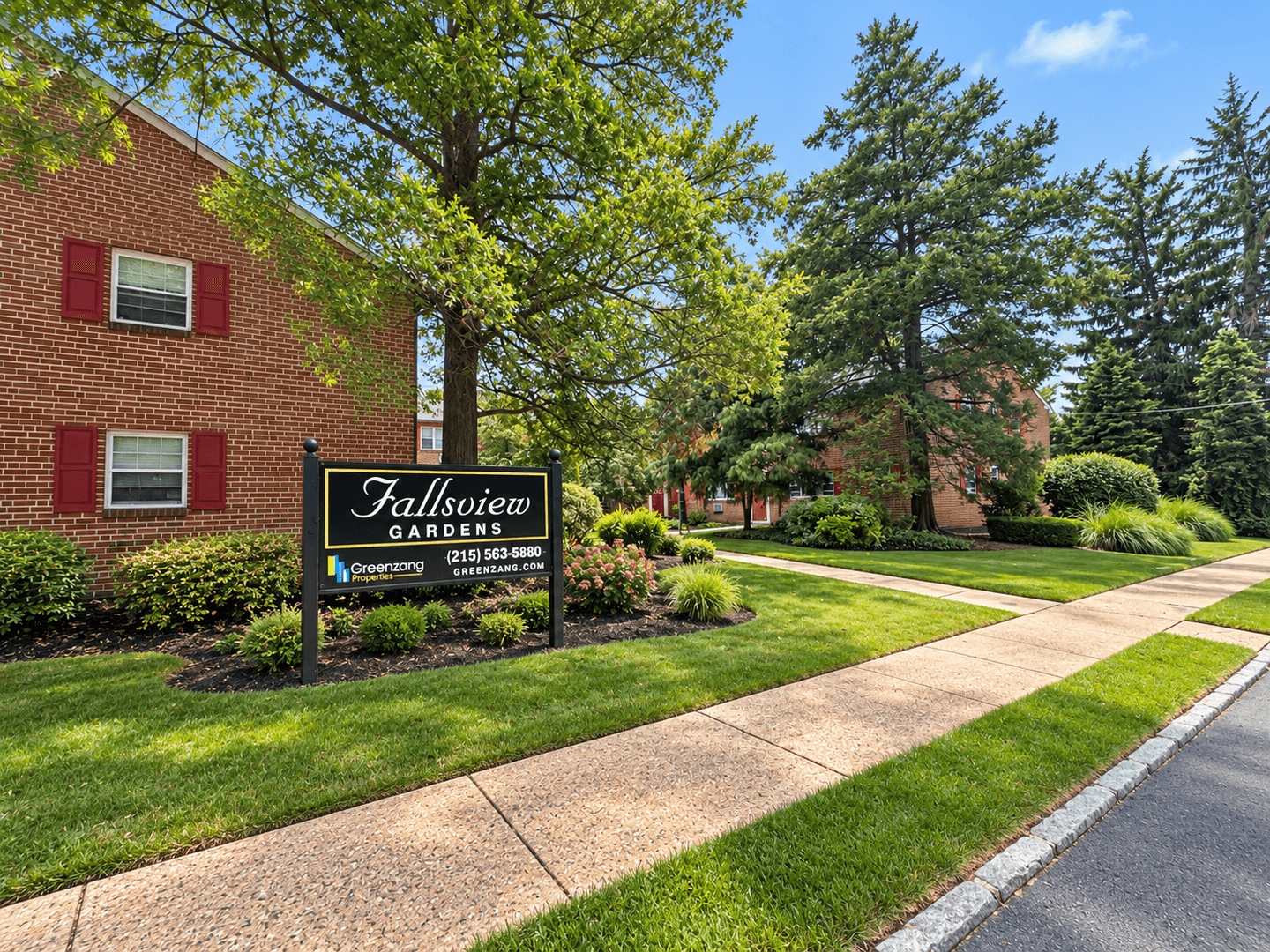 Philadelphia Apartment: 3024-3026 W. Queen Lane