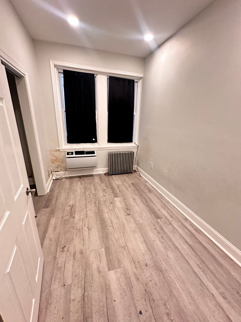 Phialdelphia Apartment: 4931 Walnut Street