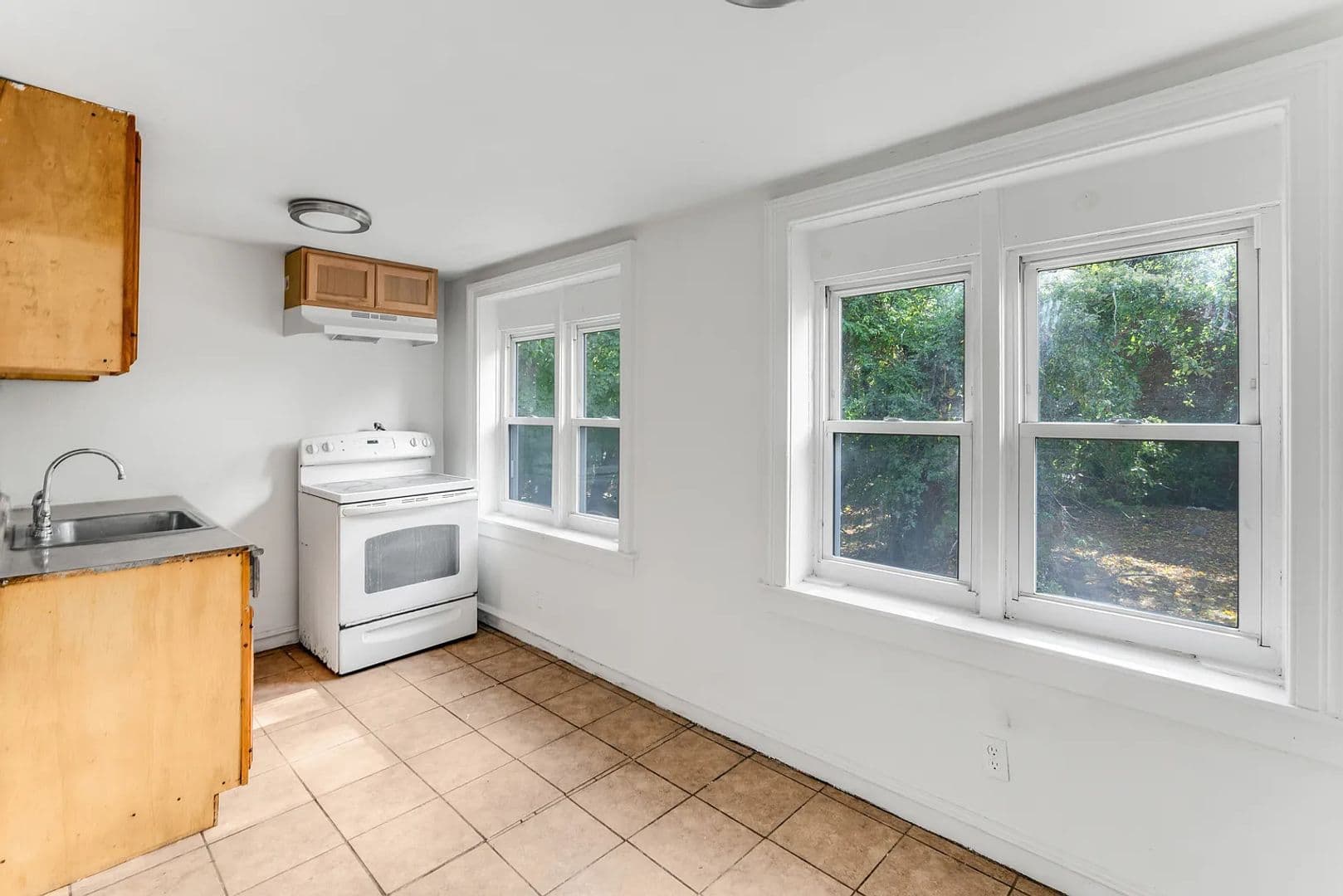 Philadelphia Apartment: 4908 Germantown Ave.