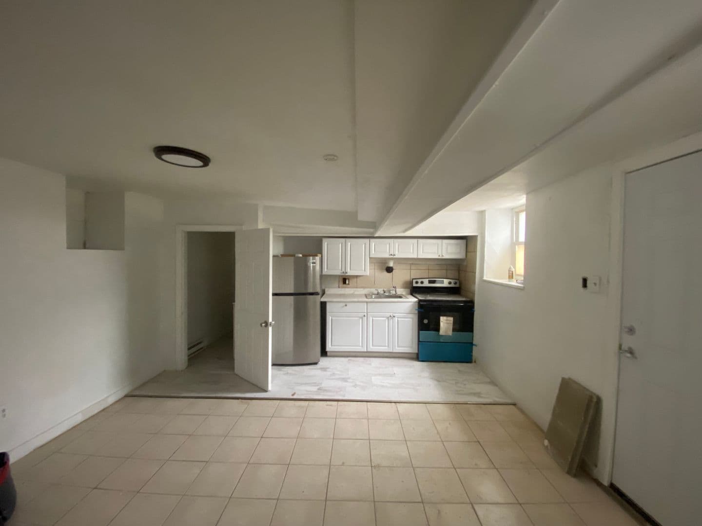 Philadelphia Apartment: 4908 Germantown Ave.