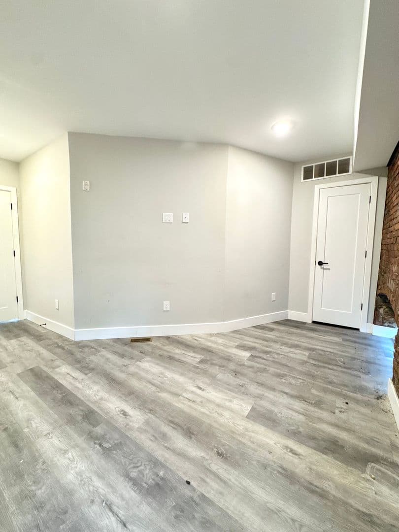 Philadelphia Apartment: 1732 N 22nd St