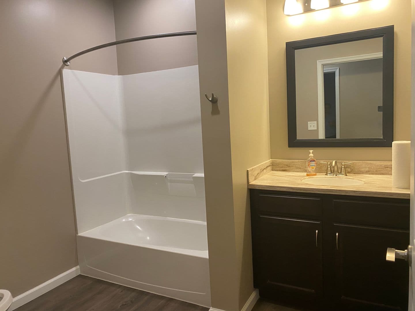 Bethlehem Apartment: 1325 Chelsea Ave