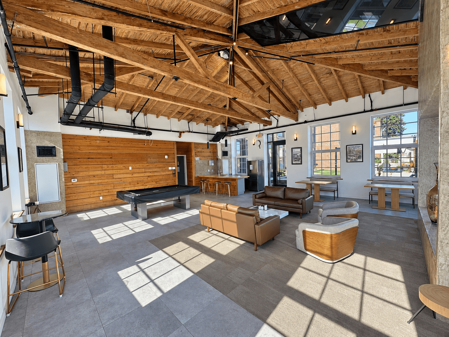 Clifton Heights Apartment: 500 E Broadway