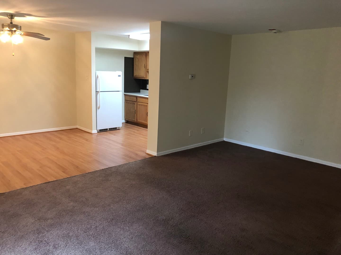 Chester Apartment: 2701 Chestnut St