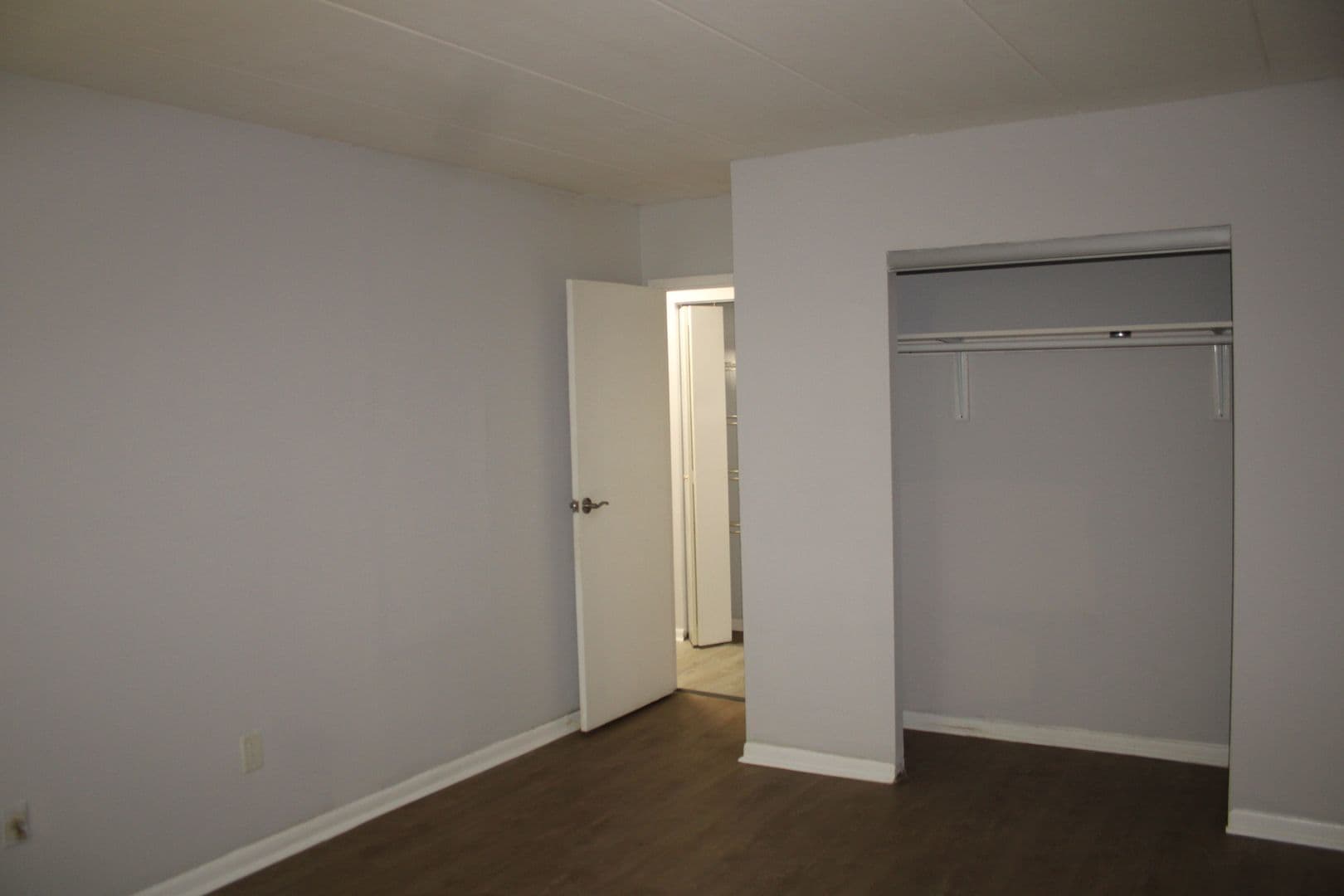 Chester Apartment: 1000 MacDade Blvd