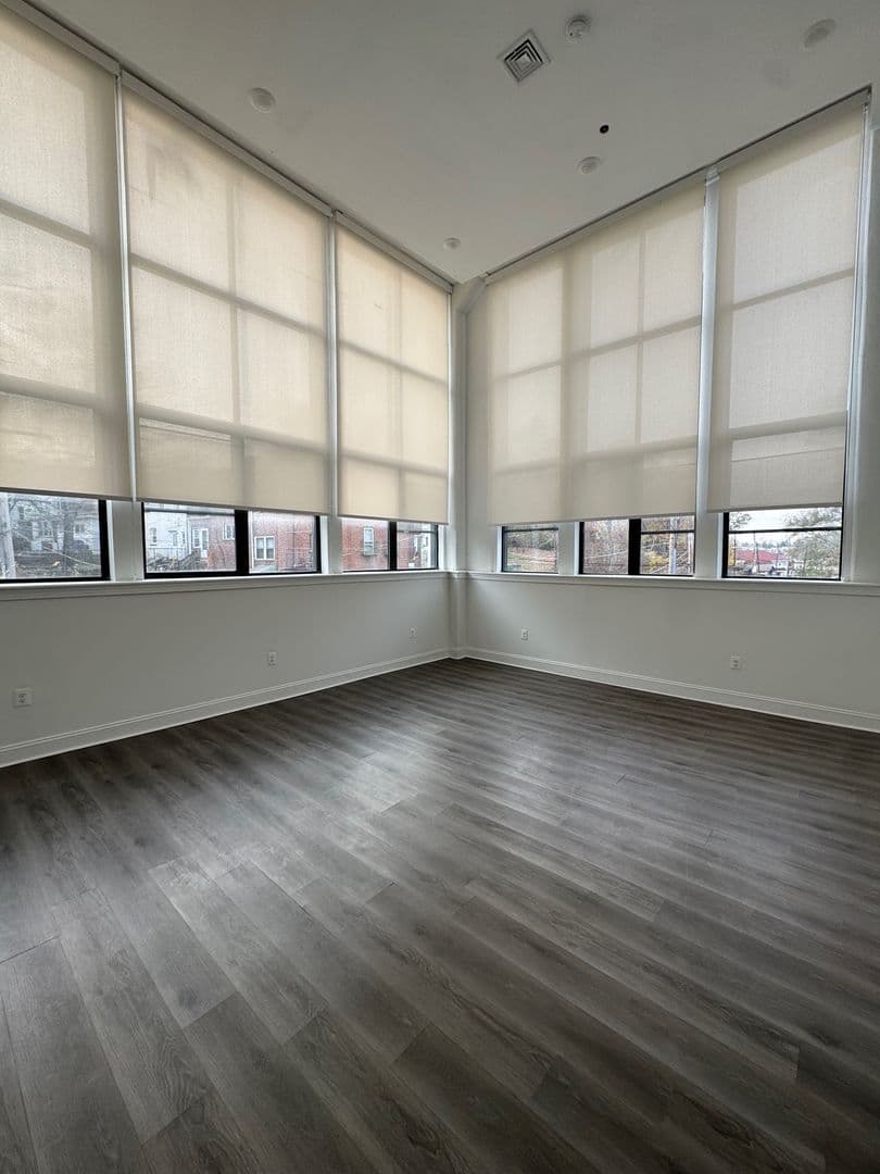 Darby Apartment: 901 Quarry St