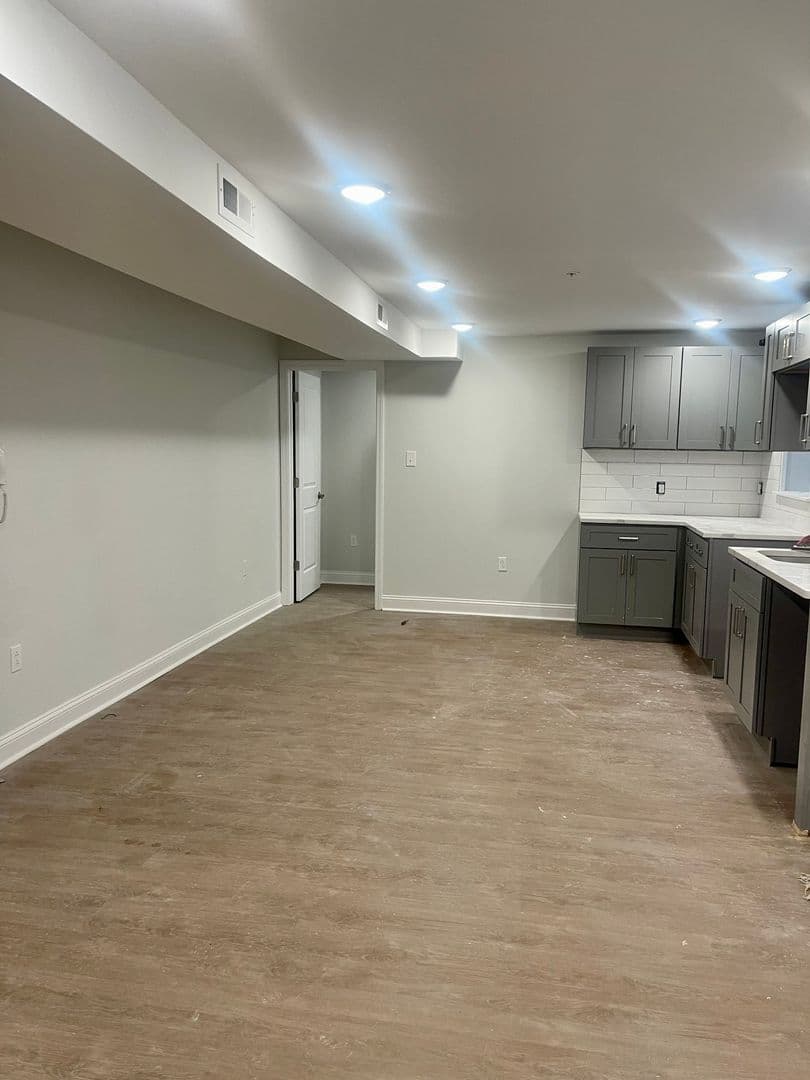 Philadelphia Apartment: 4524-38 Walnut Street