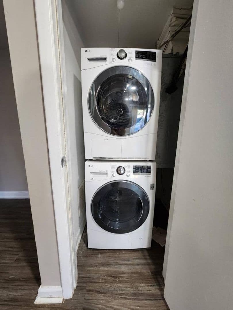 Royersford Apartment: 25 North 5th Ave